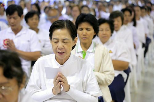 ภาพ No.28148:พิธีปิดแผ่นทองระฆังธรรม เข้าสู่ยุคชาวศิวิไลซ์ และพิธีสวดธัมมจักกัปปวัตนสูตร มุ่งสู่ความสำเร็จ ๑๒,๓๔๕,๖๗๘ จบ