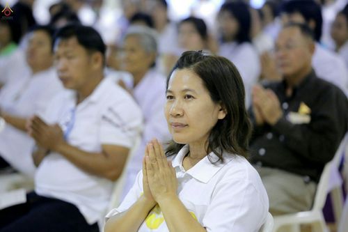 ภาพ No.28156:พิธีปิดแผ่นทองระฆังธรรม เข้าสู่ยุคชาวศิวิไลซ์ และพิธีสวดธัมมจักกัปปวัตนสูตร มุ่งสู่ความสำเร็จ ๑๒,๓๔๕,๖๗๘ จบ