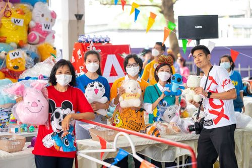 ภาพ No.71266:วัดพระธรรมกาย มูลนิธิธรรมกาย และคณะศิษยานุศิษย์ฯ ร่วมกับ อบต.คลองสาม และภาคีเครือข่ายฯ เปิดตัวสื่อนวัตกรรมพุทธประวัติผ่านแว่น VR สู่โลกเสมือนจริง - จัดแสดงนิทรรศการพลังความดี UG5 POWER เนื่องในงานวันเด็กแห่งชาติ ประจำปี พ.ศ.2566