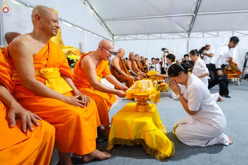 ภาพ No.331628:วันอาทิตย์ที่ 31 พฤษภาคม พ.ศ. 2569 เทศกาลวิสาขบูชานานาชาติ มหาเจดีย์บุโรพุทโธ (Borobudur) ในจังหวัดชวากลาง ประเทศอินโดนีเซีย