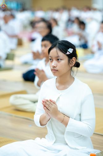 ภาพ No.329055:วันอาทิตย์ที่ 17 พฤษภาคม พ.ศ.2569 พิธีร่วมบุญการศึกษาพระภิกษุสามเณร (หนังสือบาลี นักธรรม ทางก้าวหน้า World-Pec) ณ ห้องแก้วสารพัดนึก 2 วัดพระธรรมกาย