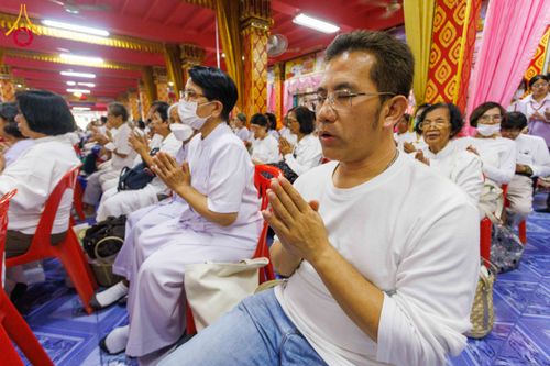 ภาพ No.298344:วันที่ 17 มกราคม พ.ศ. 2569  พิธีเจริญพระพุทธมนต์ ปฏิบัติธรรม มอบทุนการศึกษา ถวายสังฆทาน 109 วัด โครงการธรรมยาตราปีที่ 14 ณ วัดตะเคียน อำเภอบางกรวย จังหวัดนนทบุรี