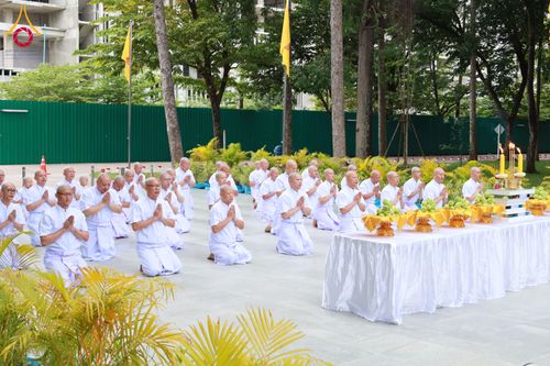 ภาพ No.286495:วันเสาร์ที่ 12 กรกฏาคม พ.ศ.2568 พิธีบรรพชาอุปสมบท  โครงการบรรพชาอุปสมบทหมู่ ธรรมทายาทนานาชาติ(ภาคภาษาจีน), โครงการบรรพชาสามเณร โรงเรียนนานาชาติ รุ่นที 14