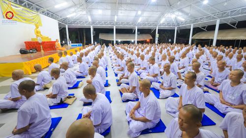 ภาพ No.285626:วันที่ 26-30  พฤศจิกายน พ.ศ. 2568  กิจกรรมสวดมนต์ นั่งสมาธิ ฟังธรรม ของนาคธรรมทายาท ในโครงการบวชบูชาธรรมมหาปูชนียาจารย์  ณ ศูนย์ปฏิบัติธรรมบุรีรัมย์ จ.บุรีรัมย์