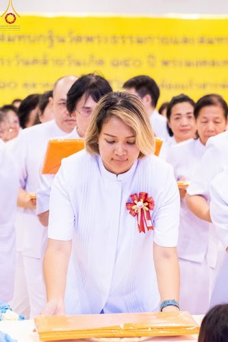 ภาพ No.160301:พิธีทอดผ้าป่าสมทบกฐินวัดพระธรรมกาย และสมทบกฐิน 30,000 วัดทั่วไทย ครั้งที่ 3 ณ สภาธรรมกายสากล วัดพระธรรมกาย วันพฤหัสบดีที่ 10 ตุลาคม พ.ศ. 2567