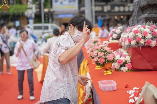 ภาพ No.126949:V.30 เต็มที่ เพื่อโคราช การเตรียมงาน ปฏิบัติงาน และเก็บงาน ของเจ้าหน้าที่หน่วยงานต่างๆ ทุกภาคส่วน เพื่อพิธีทำบุญเมืองนครราชสีมา ฉลอง 556 ปี ตักบาตรพระ 10,000 รูป ในวันเสาร์ที่ 2 มีนาคม พ.ศ.2567 ณ อนุสาวรีย์ท้าวสุรนารี จ.นครราชสีมา จัดโดย คณะสงฆ์จังหวัดนค