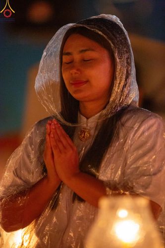 ภาพ No.118362:พิธีจุดประทีปถวายเป็นพุทธบูชา และบูชาธรรมมหาปูชนียาจารย์ พระมงคลเทพมุนี(สด จนฺทสโร) วันที่ 24 มกราคม พ.ศ. 2567 ณ อนุสรณ์สถานบางปลา อ.บางเลน จ.นครปฐม