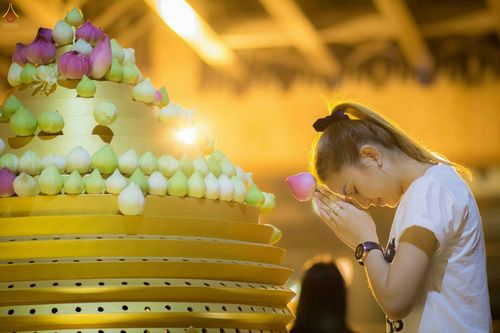 ภาพ No.27607:พิธีปิดแผ่นทองระฆังธรรม เข้าสู่ยุคชาวศิวิไลซ์และพิธีสวดธัมมจักกัปปวัตนสูตร