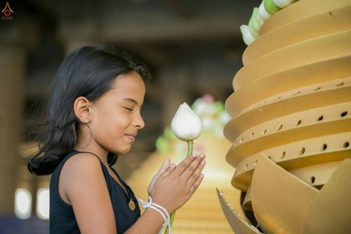 ภาพ No.27692:พิธีปิดแผ่นทองระฆังธรรม เข้าสู่ยุคชาวศิวิไลซ์และพิธีสวดธัมมจักกัปปวัตนสูตร