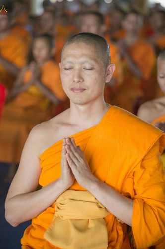 ภาพ No.27713:พิธีปิดแผ่นทองระฆังธรรม เข้าสู่ยุคชาวศิวิไลซ์และพิธีสวดธัมมจักกัปปวัตนสูตร