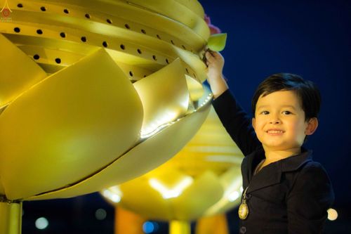 ภาพ No.27717:พิธีปิดแผ่นทองระฆังธรรม เข้าสู่ยุคชาวศิวิไลซ์และพิธีสวดธัมมจักกัปปวัตนสูตร