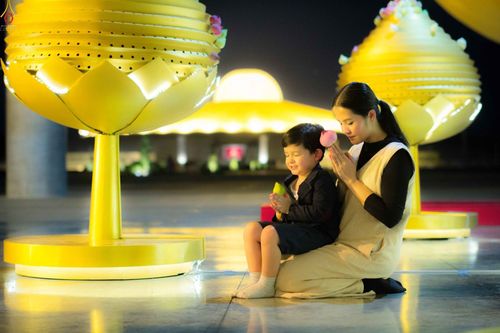 ภาพ No.27728:พิธีปิดแผ่นทองระฆังธรรม เข้าสู่ยุคชาวศิวิไลซ์และพิธีสวดธัมมจักกัปปวัตนสูตร