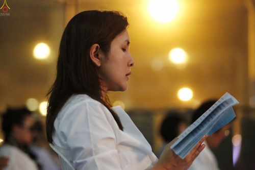 ภาพ No.27736:พิธีปิดแผ่นทองระฆังธรรม เข้าสู่ยุคชาวศิวิไลซ์และพิธีสวดธัมมจักกัปปวัตนสูตร