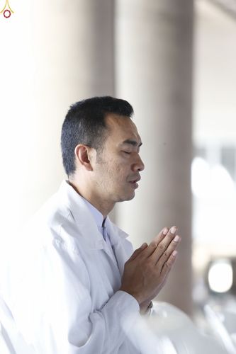 ภาพ No.27763:พิธีปิดแผ่นทองระฆังธรรม เข้าสู่ยุคชาวศิวิไลซ์และพิธีสวดธัมมจักกัปปวัตนสูตร