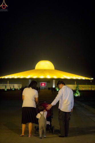 ภาพ No.27782:พิธีปิดแผ่นทองระฆังธรรม เข้าสู่ยุคชาวศิวิไลซ์และพิธีสวดธัมมจักกัปปวัตนสูตร