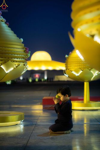 ภาพ No.27785:พิธีปิดแผ่นทองระฆังธรรม เข้าสู่ยุคชาวศิวิไลซ์และพิธีสวดธัมมจักกัปปวัตนสูตร