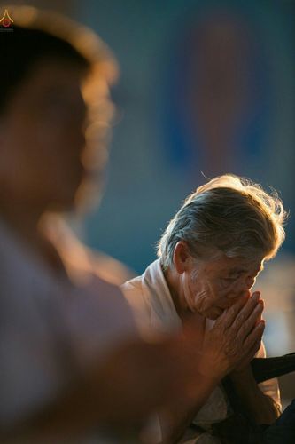 ภาพ No.27838:พิธีปิดแผ่นทองระฆังธรรม เข้าสู่ยุคชาวศิวิไลซ์และพิธีสวดธัมมจักกัปปวัตนสูตร