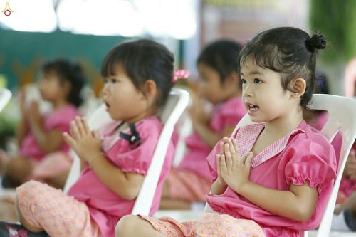 ภาพ No.27863:พิธีปิดแผ่นทองระฆังธรรม เข้าสู่ยุคชาวศิวิไลซ์และพิธีสวดธัมมจักกัปปวัตนสูตร