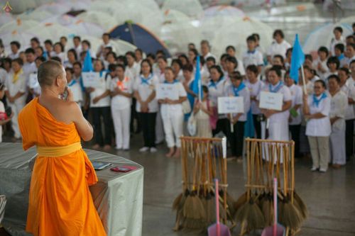 ภาพ No.24107:กิจกรรมธุดงค์ธรรมชัย วันที่ 27 - 28 พฤษภาคม พ.ศ. 2559 ณ วัดพระธรรมกาย