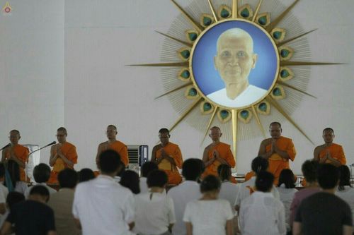 ภาพ No.24109:กิจกรรมธุดงค์ธรรมชัย วันที่ 27 - 28 พฤษภาคม พ.ศ. 2559 ณ วัดพระธรรมกาย