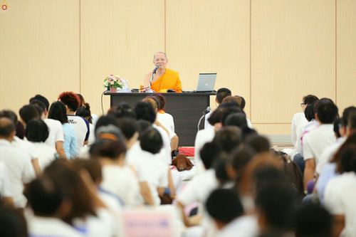 ภาพ No.24128:กิจกรรมธุดงค์ธรรมชัย วันที่ 27 - 28 พฤษภาคม พ.ศ. 2559 ณ วัดพระธรรมกาย