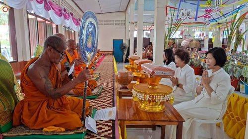 ภาพ No.283463:วันที่ 31 ตุลาคม พ.ศ. 2568 พิธีทอดกฐินสามัคคีทั่วไทย 30,000 วัด  โดยคณะศิษยานุศิษย์ บูชาธรรม 81 ปี  หลวงพ่อธัมมชโย  ณ วัดทรงศิลา จ.บุรีรัมย์