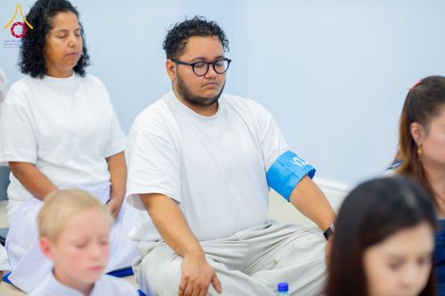 ภาพ No.313248:วันอาทิตย์ที่ 8 มีนาคม พ.ศ. 2569 พิธีสมโภชรูปเหมือนพระมงคลเทพมุนี (สด จนฺทสโร) และพิธีทอดผ้าป่าสามัคคีเพื่อสร้างวิหารพระมงคลเทพมุนี ณ วัดพุทธเคปทาวน์ ประเทศแอฟริกาใต้