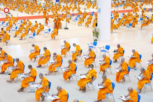 ภาพ No.309535:วันที่ 12 กุมภาพันธ์ พ.ศ. 2569 การสอบบาลีสนามหลวง ประจำปี 2569 ประโยค 1-2, ป.ธ.3/ ประโยค บ.ศ.1-2, บ.ศ.3 ณ สนามสอบประจำจังหวัดปทุมธานี แห่งที่ 2  วัดพระธรรมกาย อ.คลองหลวง จ.ปทุมธานี