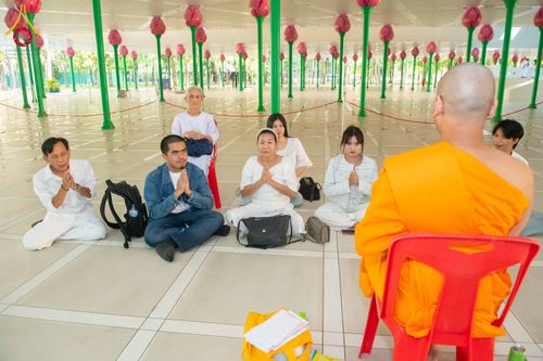 ภาพ No.321483:วันเสาร์ที่ 11 เมษายน พ.ศ.2569 พิธีขอบรรพชา พิธีขอสรณคมณ์และศีล, พิธีถวายบาตร พิธีอุปสมบท โครงการอุปสมบทหมู่ บูชาธรรมหลวงพ่อธัมมชโย พ.ศ.2569 โครงการอุปสมบทหมู่ธรรมทายาท ระดับอุดมศึกษา รุ่น 53 (ภาคฤดูร้อน) ณ วัดพระธรรมกาย ปทุมธานี