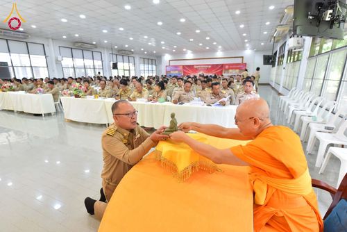 ภาพ No.344144:วันจันทร์ที่ 10 สิงหาคม พ.ศ. 2569  วัดพระธรรมกาย มูลนิธิธรรมกาย และคณะศิษย์ฯ ร่วมส่งแรงใจ “นักปกครองท้องที่ของประชาชน” เนื่องในวันกำนัน ผู้ใหญ่บ้าน 2569 พร้อมร่วมยินดีรางวัลแห่งความภาคภูมิใจของชาวอำเภอคลองหลวง