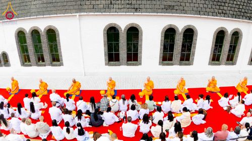 ภาพ No.336808:วันที่ 14 มิถุนายน พ.ศ. 2569 พิธีอุปสมบทธรรมทายาท นานาชาติยุโรปรุ่นที่ 11 เบลเยียม