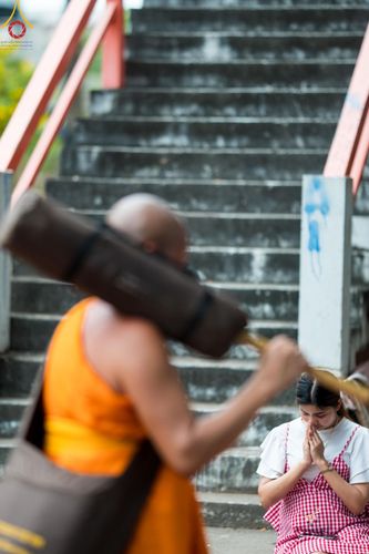 ภาพ No.128409:พิธีอัญเชิญพระบรมสารีริกธาตุ " ใจกลางเมืองนครหาดใหญ่ " เพื่อประดิษฐาน ณ มหารัตนเจดีย์สิริปทุมสวรรค์ (เจดีย์อริยพุทธะ 5 พระองค์) ศูนย์ปฏิบัติธรรมภาคใต้ อ.บางกล่ำ จ.สงขลา  วันที่ 9 มีนาคม พ.ศ.2567 (ชุดที่ 1)