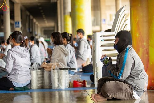 ภาพ No.121059:V.20 เป็นปลื้ม การเตรียมงาน เก็บงาน การรับบุญของเจ้าหน้าที่หน่วยงานต่างๆ เพื่อโครงการธรรมยาตรา กตัญญูบูชา มหาปูชนียาจารย์ พระมงคลเทพมุนี (สด จนฺทสโร) พระผู้ปราบมาร อนุสรณ์สถาน 7 แห่ง ปีที่ 12 ระหว่างวันที่ 2 - 31 มกราคม พ.ศ.2567