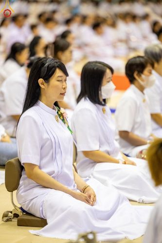 ภาพ No.207445:พิธีตักบาตร และปฏิบัติธรรมช่วงสาย ในวันมาฆบูชา วันพุธที่ 12 กุมภาพันธ์ พ.ศ. 2568 ณ วัดพระธรรมกาย จังหวัดปทุมธานี