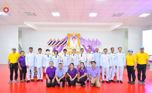 ภาพ No.227295:วันอังคารที่ 3 มิถุนายน พ.ศ. 2568 นายอำเภอคลองหลวง นำพสกนิกรรวมใจภักดิ์ สมเด็จพระนางเจ้าฯ พระบรมราชินี เนื่องในโอกาสวันเฉลิมพระชนมพรรษา ณ อาคารปลูกศรัทธา 2 วัดพระธรรมกาย อ.คลองหลวง จ.ปทุมธานี