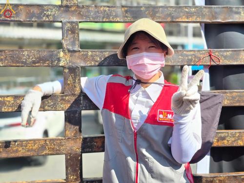 ภาพ No.191615:V.49 สารพัดV สารพัดดี ที่ธรรมยาตรา ในโครงการธรรมยาตรา กตัญญูบูชา มหาปูชนียาจารย์ พระมงคลเทพมุนี(สด จนฺทสโร) พระผู้ปราบมาร อนุสรณ์สถาน 7 แห่ง ปีที่ 13 ระหว่างวันที่ 2-31 มกราคม พ.ศ. 2568