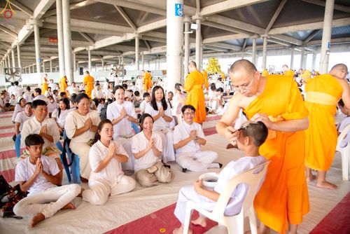 ภาพ No.316904:วันเสาร์ที่ 28 มีนาคม พ.ศ.2569 พิธีปลงผมนาคธรรมทายาท โครงการสามเณรยุวธรรมทายาท รุ่นที่ 34 โครงการสามเณรมัชฌิมธรรมทายาท รุ่นที่ 30 ณ มหารัตนวิหารคด 13 วัดพระธรรมกาย