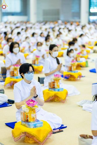 ภาพ No.85821:พิธีถวายคิลานเภสัชและอุปกรณ์การแพทย์ บูชาธรรมเนื่องในวันธรรมชัย วันที่ 19 สิงหาคม พ.ศ. 2566 ณ ห้องแก้วสารพัดนึก วัดพระธรรมกาย