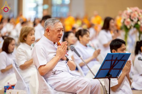 ภาพ No.272922:วันอาทิตย์ที่ 23 พฤศจิกายน พ.ศ.2568 พิธีมุทิตาสักการะ พระมหาเถระและพระเถระ ประจำปีพุทธศักราช 2568 ณ ห้องแก้วสารพัดนึก 2 สภาธรรมกายสากล  วัดพระธรรมกาย