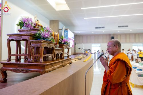 ภาพ No.212481:วันเสาร์ที่ 22 มีนาคม พ.ศ. 2568 พิธีถวายสังฆทานแด่คณะสงฆ์ 323 วัด ปีที่ 21 ครั้งที่ 175 พิธีมอบกองทุนหนุนแรงใจช่วยครูใต้ ปีที่ 18 ครั้งที่ 139 และพิธีทำบุญอุทิศส่วนกุศลให้ผู้วายชนม์ ณ ศูนย์ปฏิบัติธรรมภาคใต้ อำเภอบางกล่ำ จังหวัดสงขลา