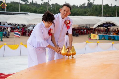 ภาพ No.144454:3 Bigboon 1.พิธีทอดผ้าป่าสถาปนาสังฆรัตนะปทุมเจดีย์ 2.พิธีประดิษฐานดอกบัวอนันต์นิรันดร์กาล 3.พิธีถวายมหาสังฆทานแด่คณะสงฆ์ทุกวัดในจังหวัดปัตตานี ณ ศูนย์อบรมเยาวชนจังหวัดปัตตานี วันอาทิตย์ที่ 14 กรกฎาคม พ.ศ. 2567