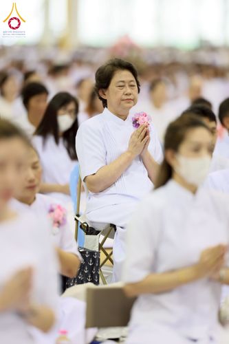 ภาพ No.258179:วันอาทิตย์ที่ 5 ตุลาคม พ.ศ. 2568 พิธีบูชาข้าวพระ ณ สภาธรรมกายสากล วัดพระธรรมกาย