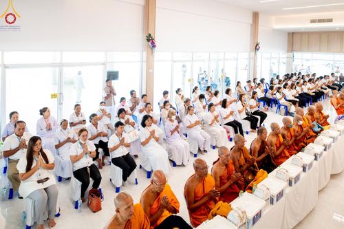 ภาพ No.142201:พิธีถวายสังฆทานแด่คณะสงฆ์ 323 วัด ปีที่ 20 ครั้งที่ 170 , พิธีมอบกองทุนหนุนแรงใจช่วยครูใต้ ปีที่ 17 ครั้งที่ 135 และพิธีทำบุญอุทิศส่วนกุศลให้ผู้วายชนม์ วันเสาร์ที่ 22 มิถุนายน พ.ศ.2567 ณ ศูนย์ปฏิบัติธรรมภาคใต้ อ.บางกล่ำ จ.สงขลา