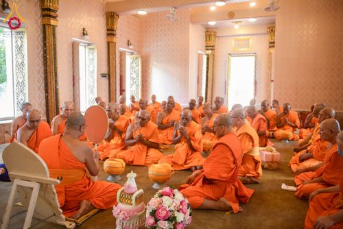 ภาพ No.278147:วันเสาร์ที่ 6 ธันวาคม พ.ศ. 2568 พิธีเวียนประทักษิณ ขอขมามอบผ้าไตร บรรพชาอุปสมบทหมู่ธรรมทายาท จำนวน 53 รูป โครงการอุปสมบทหมู่ รุ่นบูชาธรรมมหาปูชนียาจารย์ ประจำปี 2568 จังหวัดสระบุรี