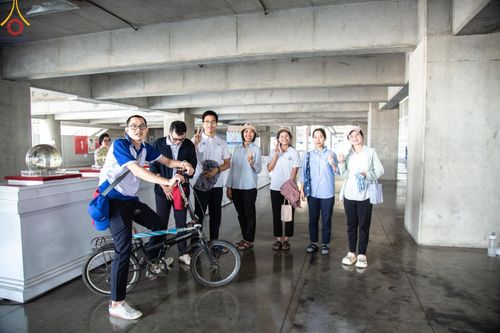 ภาพ No.60573:V.38 ทุ่มพลังเพื่อพ่อครบ 80 ปี ภาพการเตรียมงานของหน่วยงานต่างๆ เพื่อพิธีฉลองอายุวัฒนมงคล 80 ปี หลวงพ่อธัมมชโย และรับถวายมหาสังฆทาน 10,000 กว่าวัดทั่วประเทศ ในวันคุ้มครองโลก วันจันทร์ที่ 22 เมษายน พ.ศ. 2567