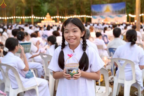 ภาพ No.238397:วันเสาร์ที่ 9 สิงหาคม พ.ศ. 2568 พิธีกลั่นแผ่นดิน โปรยทราย และจุดประทีปถวายเป็นพุทธบูชา จ.ระยอง สถาปนาองค์พระเจดีย์เพื่อสร้างสันติภาพโลก ณ ศูนย์ปฏิบัติธรรมระยอง(บ้านช่องลม) ต.บางบุตร อ.บ้านค่าย จ.ระยอง