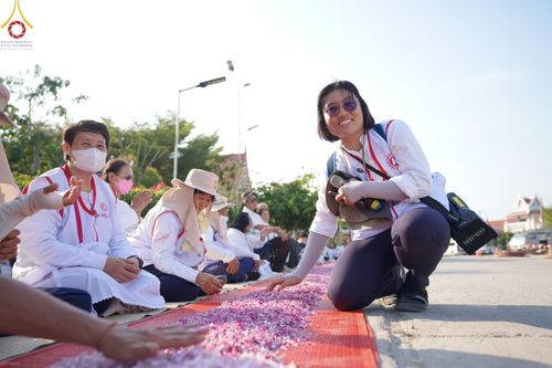 ภาพ No.111658:V.10 เก่งกล้า การเตรียมงาน เก็บงาน การรับบุญของเจ้าหน้าที่หน่วยงานต่างๆ เพื่อโครงการธรรมยาตรา กตัญญูบูชามหาปูชนียาจารย์ พระมงคลเทพมุนี (สด จนฺทสโร) พระผู้ปราบมาร อนุสรณ์สถาน 7 แห่ง ปีที่ 12 ระหว่างวันที่ 2 - 31 มกราคม พ.ศ.2567