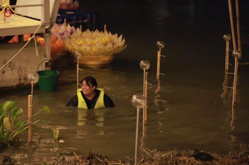 ภาพ No.206596:V.54 สารพัดV สารพัดดี ที่บางปลา ในโครงการธรรมยาตรา กตัญญูบูชา มหาปูชนียาจารย์ พระมงคลเทพมุนี(สด จนฺทสโร) พระผู้ปราบมาร อนุสรณ์สถาน 7 แห่ง ปีที่ 13 ระหว่างวันที่ 2-31 มกราคม พ.ศ. 2568