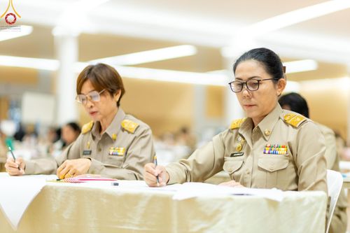 ภาพ No.185912:โครงการตอบปัญหาธรรมะ “ทางก้าวหน้า” ครั้งที่ 42 รอบชิงชนะเลิศระดับชาติ ประจำปี พ.ศ. 2567 วันเสาร์ที่ 21 ธันวาคม พ.ศ. 2567 ชมรมพุทธศาสตร์สากล ร่วมกับสมาคมพุทธศาสตร์สากล และชมรมพุทธศาสตร์สถาบันอุดมศึกษา 35 แห่งทั่วประเทศ ณ ห้องแก้วสารพัดนึก 2 วัดพระธรรมกาย 