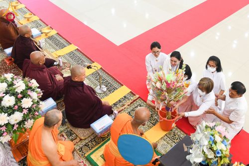 ภาพ No.192468:พิธีทอดผ้าป่าทำนุบำรุงศาสนสถาน ณ วัดศรีเมือง ต.ท่าทราย อ.เมืองสมุทรสาคร จ.สมุทรสาคร ในโครงการธรรมยาตรา กตัญญูบูชา มหาปูชนียาจารย์ พระมงคลเทพมุนี(สด จนฺทสโร) พระผู้ปราบมาร อนุสรณ์สถาน 7 แห่ง ปีที่ 13 วันที่ 9 มกราคม พ.ศ. 2568